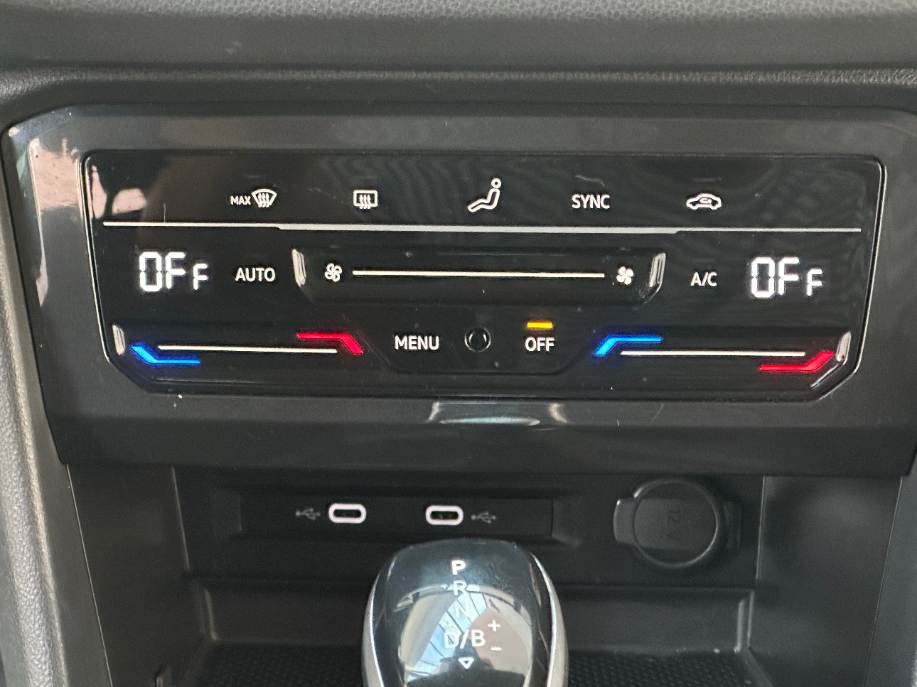 Volkswagen Tiguan 1.4 tsi PLUG-IN  dsg PHEV LED|COCKPIT|ACC|PADDLES|SERVICE