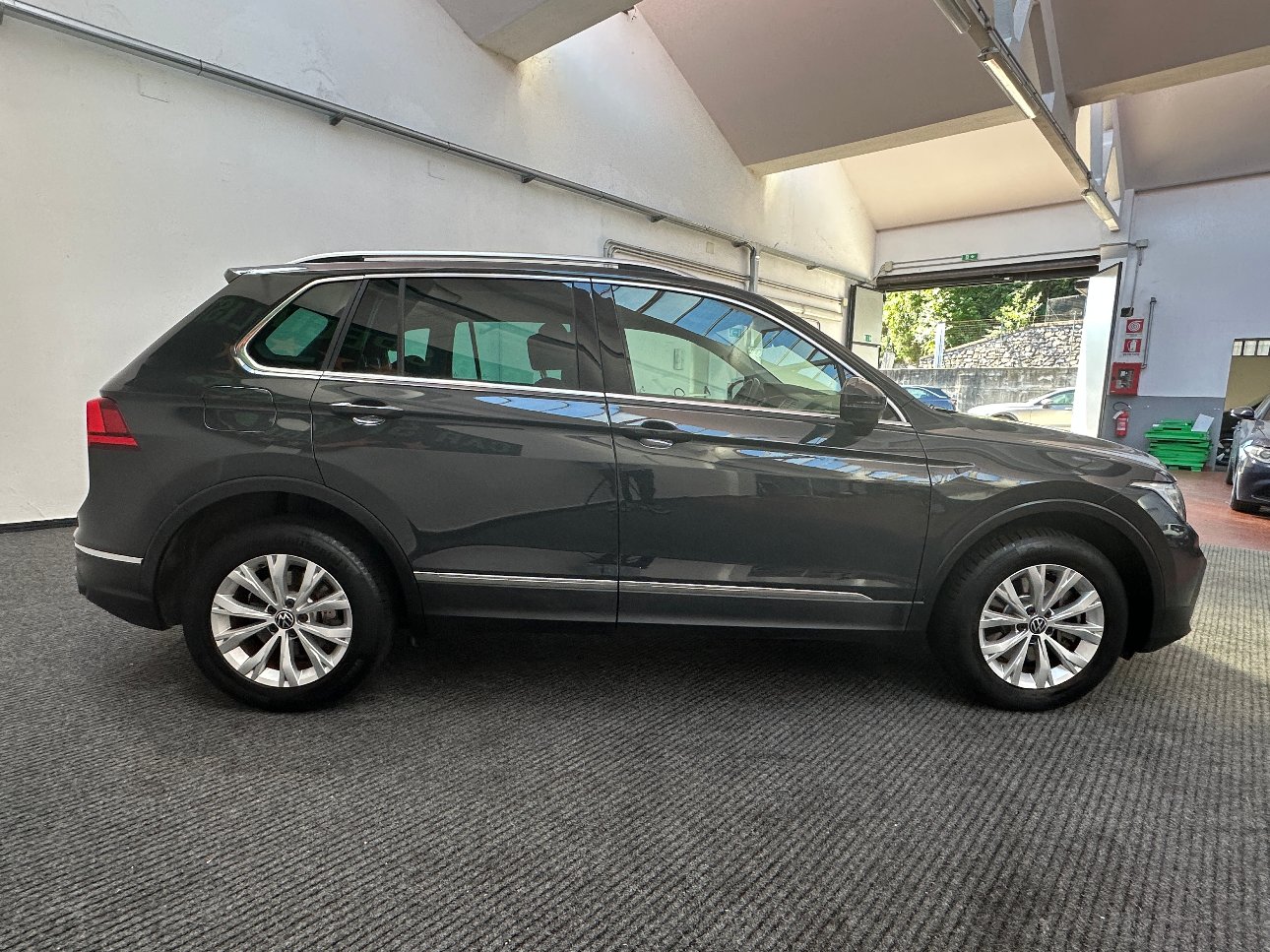Volkswagen Tiguan 1.4 tsi PLUG-IN  dsg PHEV LED|COCKPIT|ACC|PADDLES|SERVICE