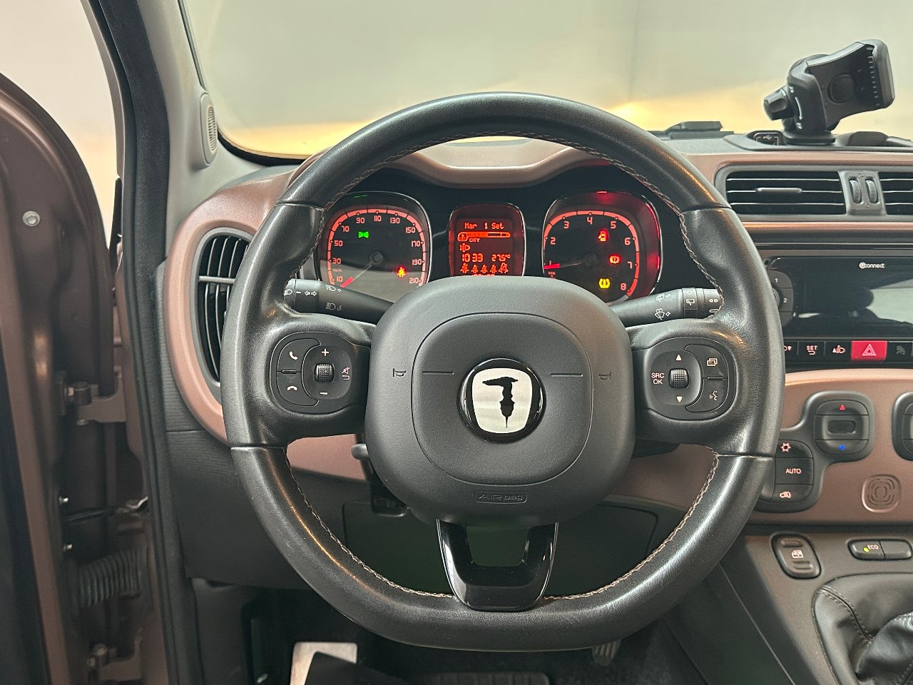 Fiat Panda 0.9 t.air Trussardi 4×4 UNIPROP.|SENSORI|PELLE