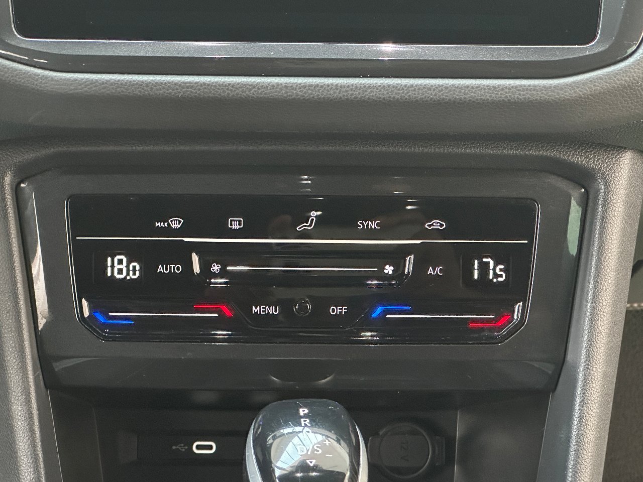 Volkswagen Tiguan 1.5 tsi R-Line 150cv dsg IQ.LED|PADDLES|ACC|20′