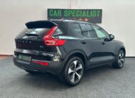 Volvo XC40 2.0 b3 Plus Dark UNIPROP.|REAR|HARMAN&KARDON|19′