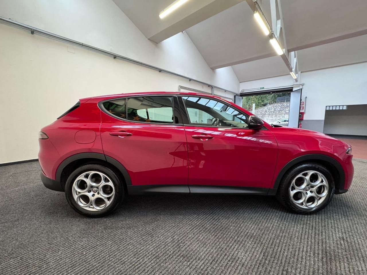 Alfa Romeo Tonale 1.6 diesel 130 CV AUTO|NEOPAT.|LED|CARPLAY|18′