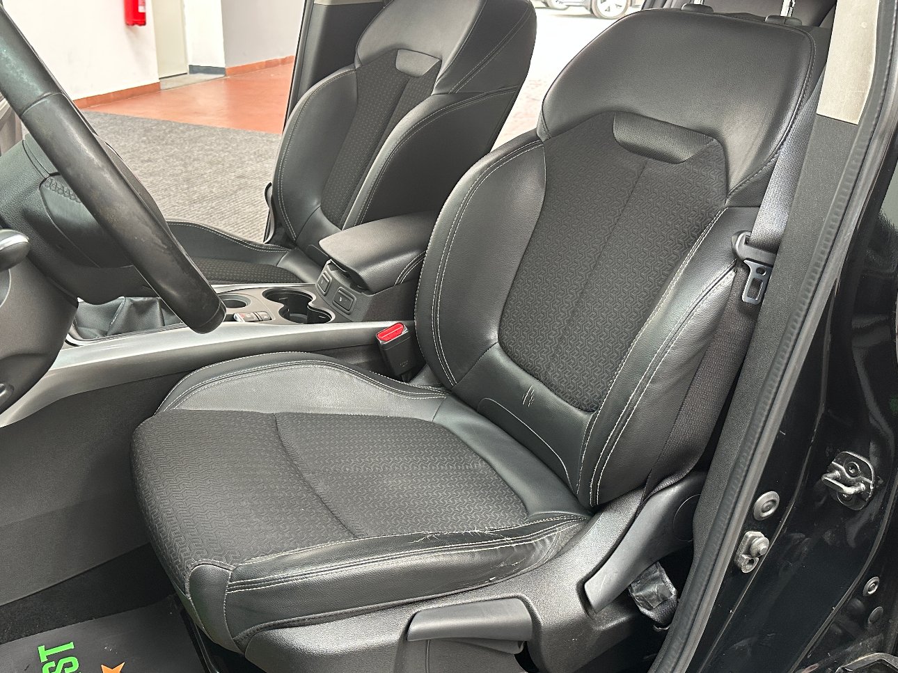 Renault Kadjar 1.5 dci 110cv UNIPROP.|NAVI|RETROCAMERA|19′