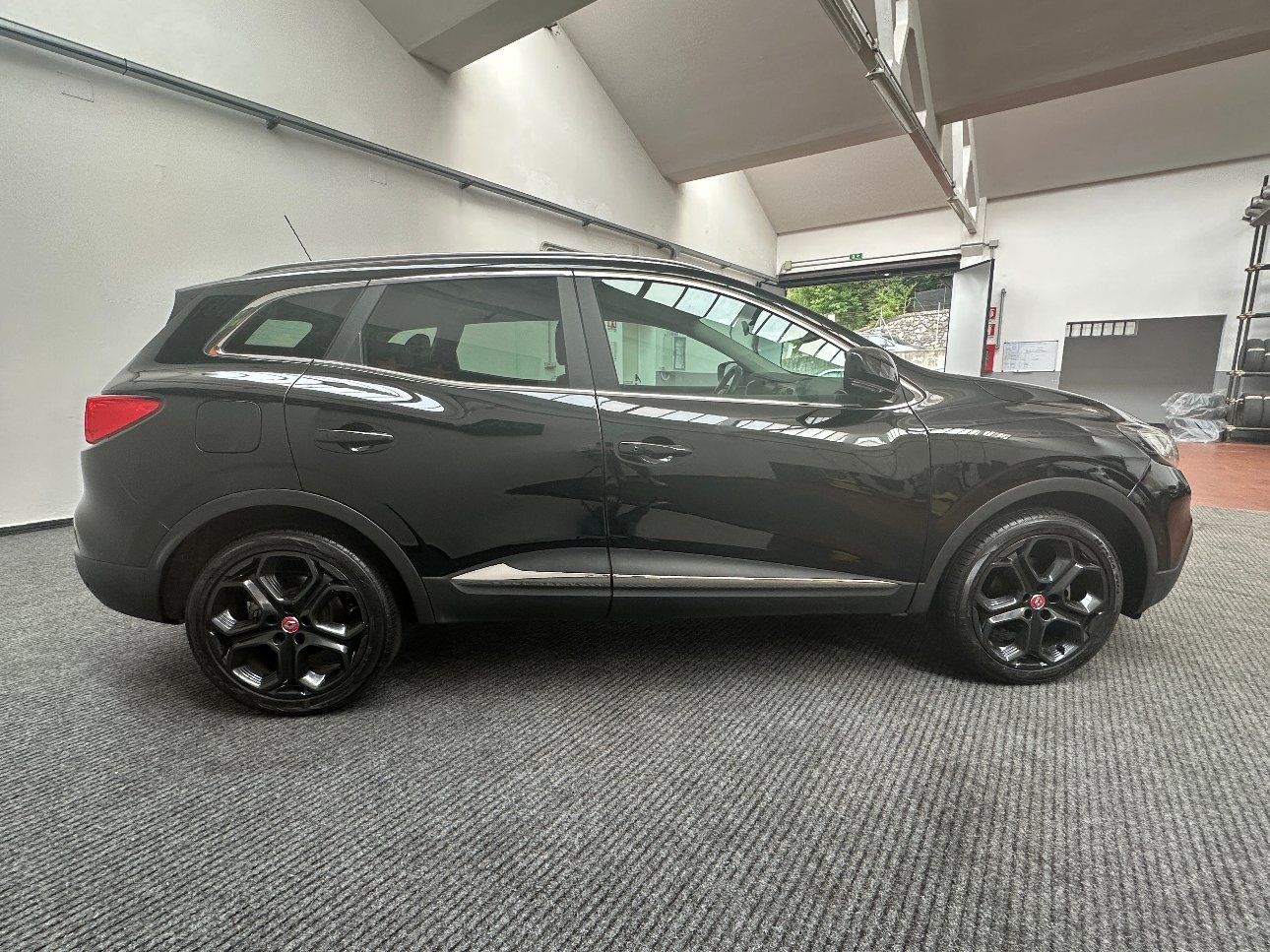 Renault Kadjar 1.5 dci 110cv UNIPROP.|NAVI|RETROCAMERA|19′