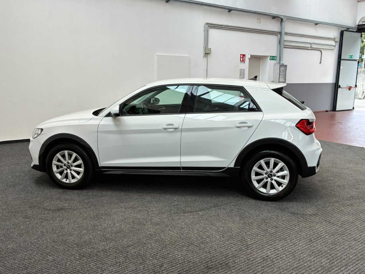 Audi A1 Allstreet 30 1.0 tfsi 110cv S-Tronic UNIPROPR.|CARPLAY|NEOPAT