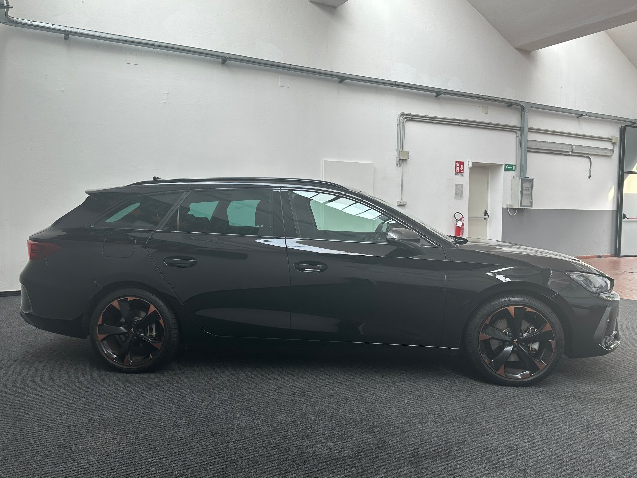 Cupra Leon Sportstourer 1.5 e-hybrid 204cv dsg AMBIENTE|REAR|ACC|CARPLAY|18′