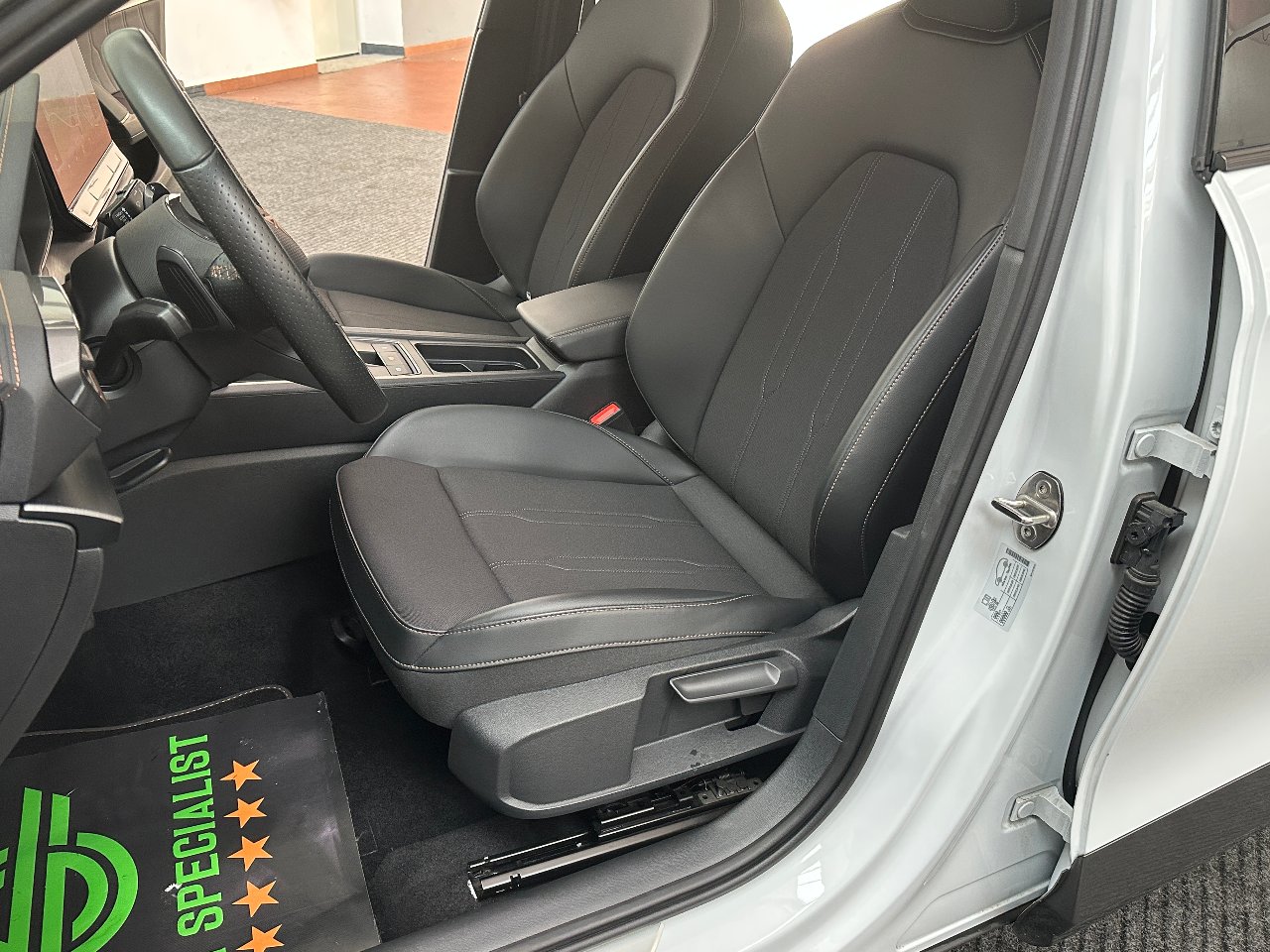 Cupra Formentor 1.4 e-hybrid PHEV dsg AMBIENT|PADDLES|REAR|ACC|19′