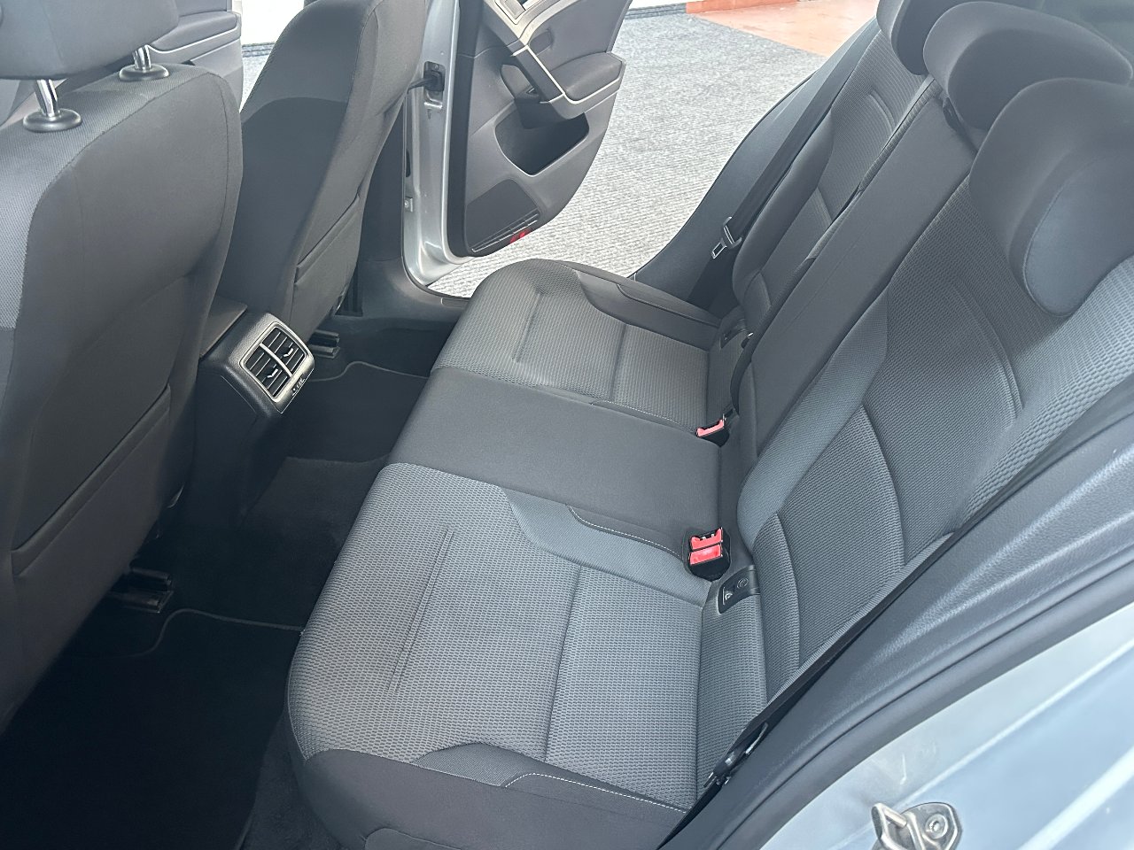 Volkswagen Golf 1.6 tdi 110cv dsg UNIPROP.|NEOPAT.|AUTO