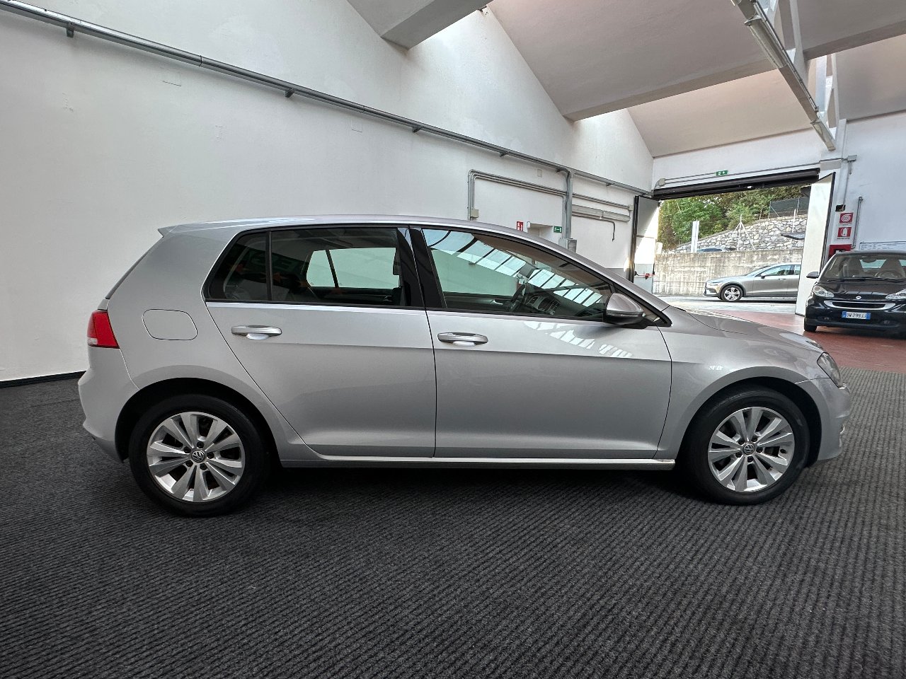 Volkswagen Golf 1.6 tdi 110cv dsg UNIPROP.|NEOPAT.|AUTO