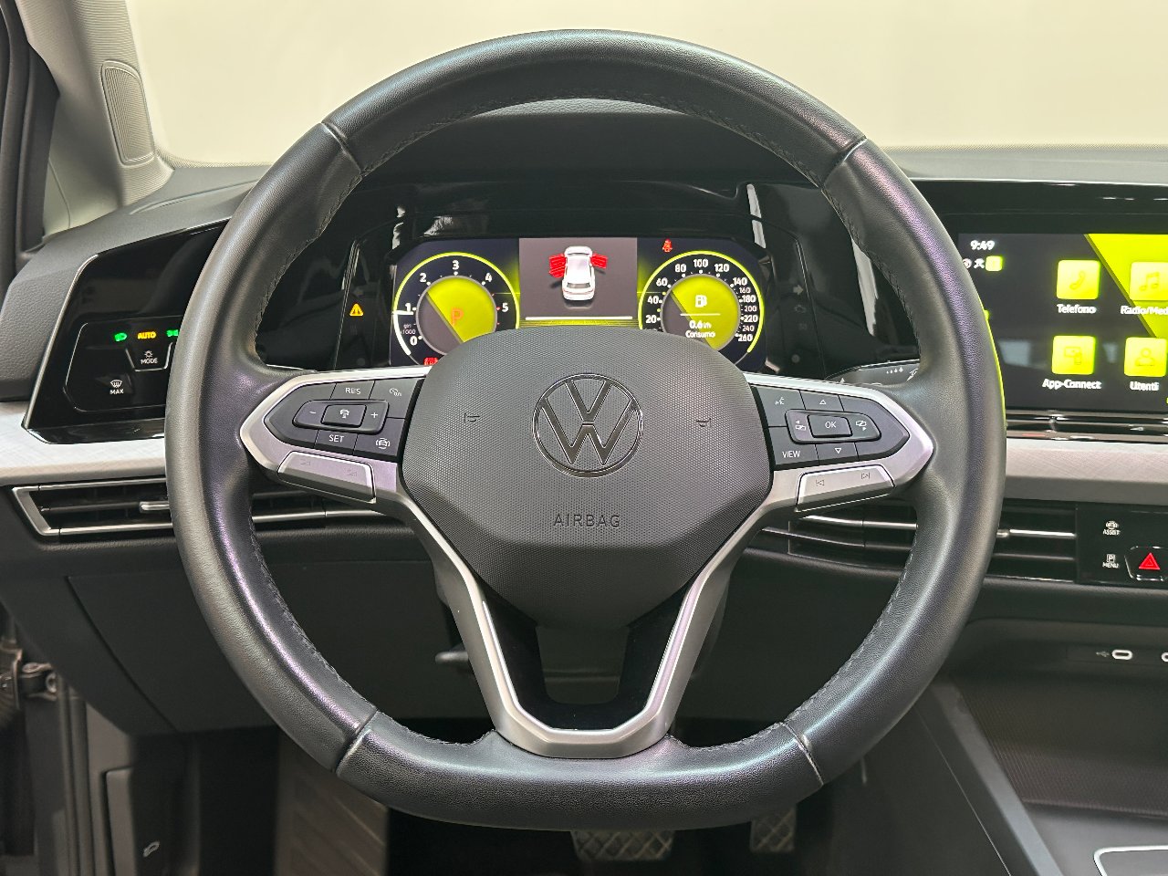 Volkswagen Golf 2.0 tdi 115cv dsg AMBIENT|LED|ACC|PADDLES|CARPLAY