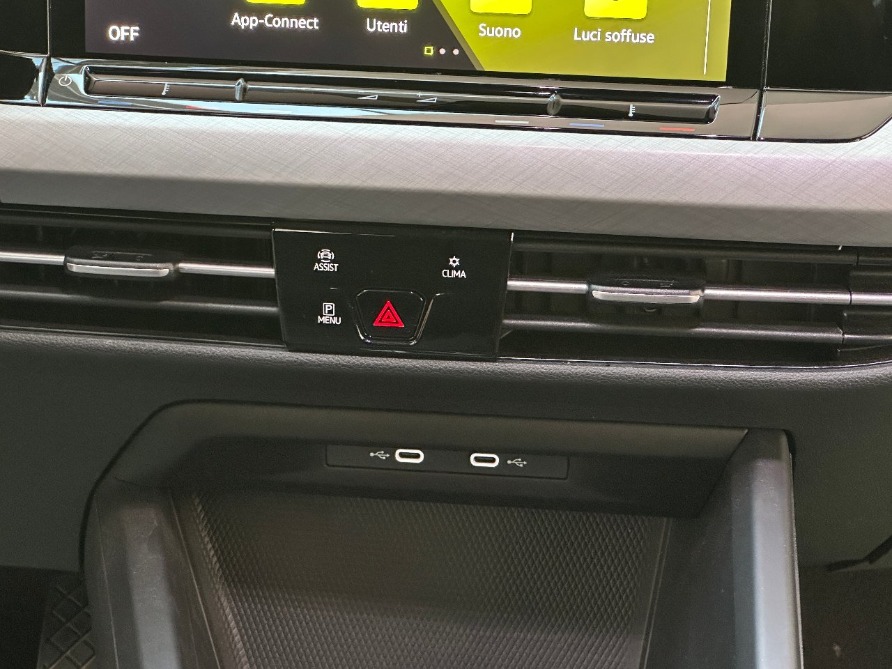 Volkswagen Golf 2.0 tdi 115cv dsg AMBIENT|LED|ACC|PADDLES|CARPLAY