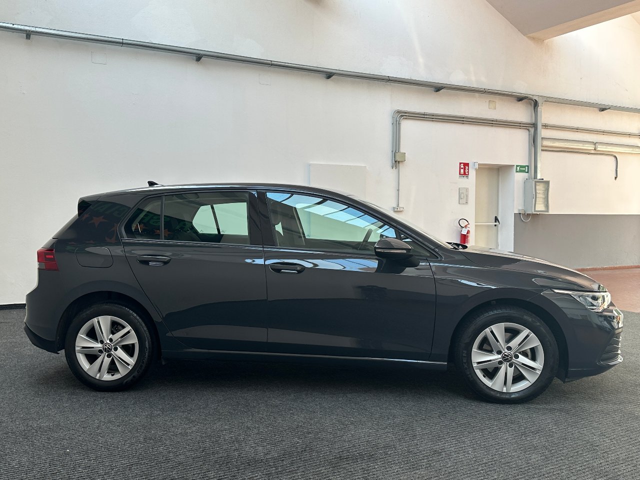 Volkswagen Golf 2.0 tdi 115cv dsg AMBIENT|LED|ACC|PADDLES|CARPLAY