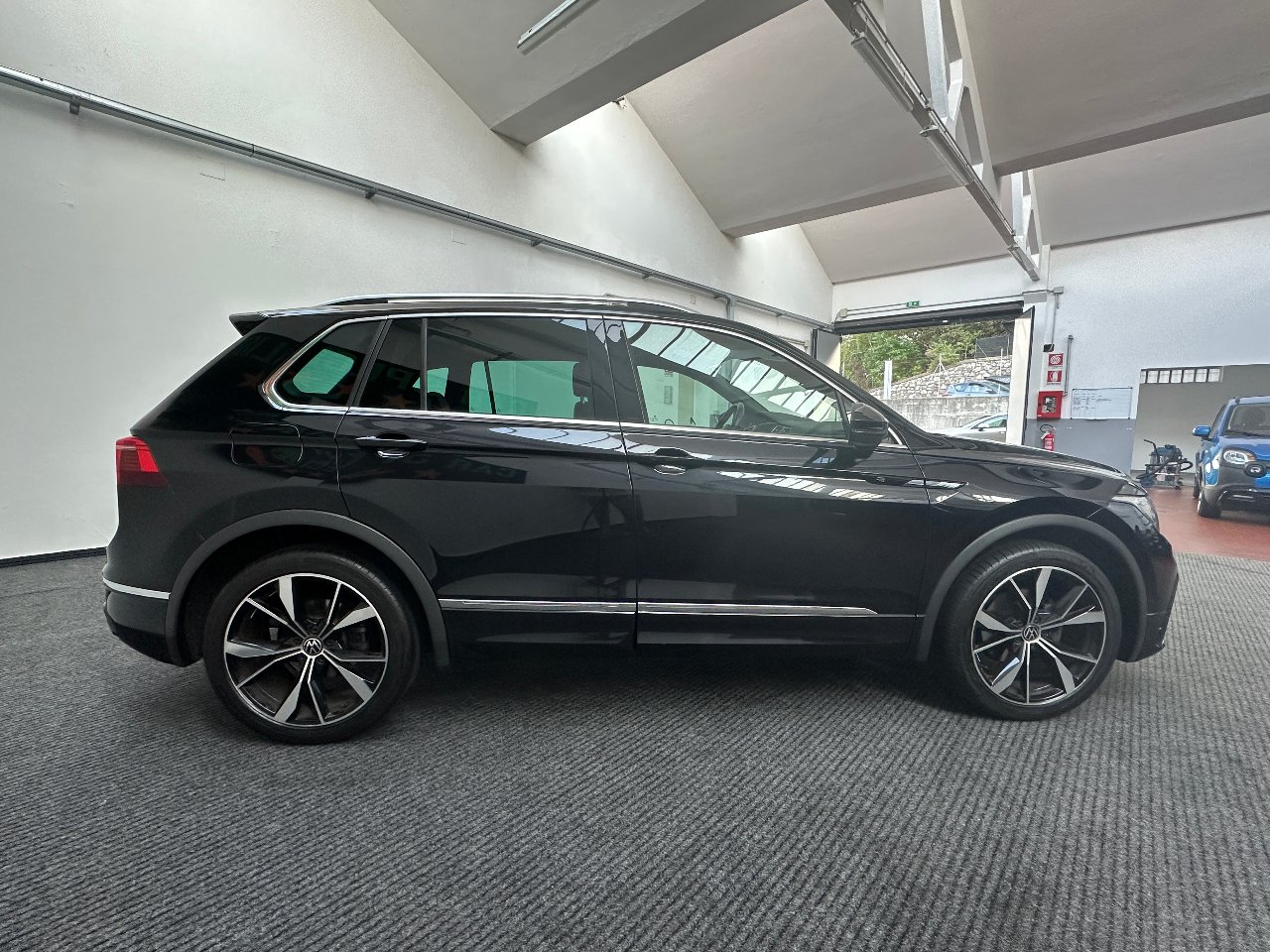 Volkswagen Tiguan 1.5 tsi R-Line 150cv dsg LED|PADDLES|ACC|20′
