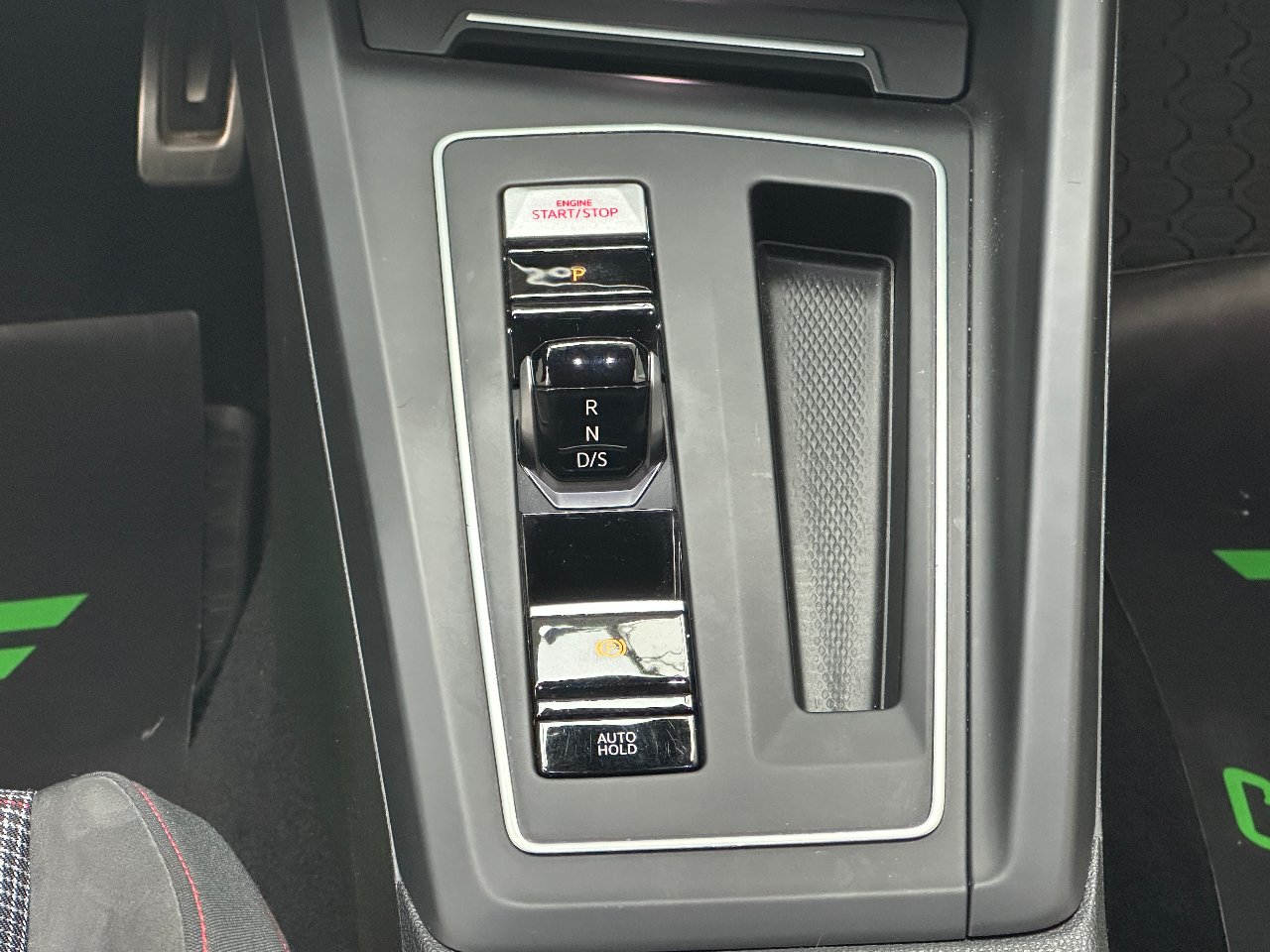 Volkswagen Golf 2.0 tsi GTI 245cv dsg IQ.LIGHTS|PADDLES|ACC|CARPLAY