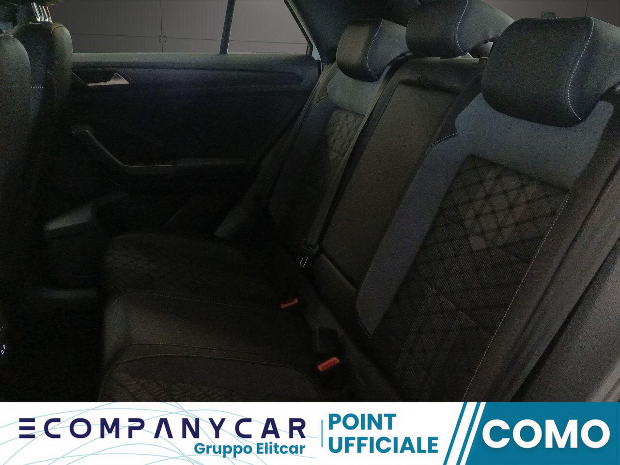 Volkswagen T-Roc 1.5 TSI ACT DSG R-Line