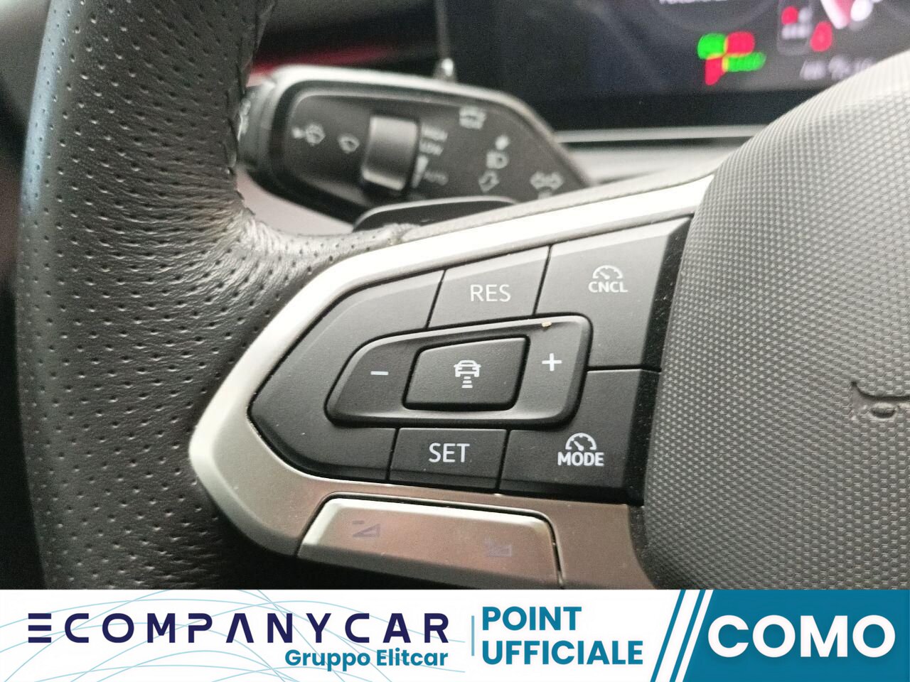 Volkswagen T-Roc 1.5 eTSI ACT 150 CV DSG R-Line
