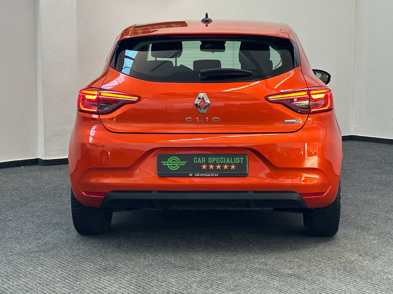 Renault Clio 5 Porte 1.6 E-Tech hybrid Zen 140cv auto